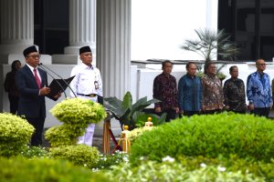 Sekretariat Kabinet Republik Indonesia | Pejabat dan Pegawai Sekretariat Kabinet Turut Mengikuti Upacara Peringatan Hari Lahir Pancasila Tahun 2024 di Lapangan Upacara Kementerian Sekretariat Negara Pejabat dan Pegawai Sekretariat Kabinet Turut Mengikuti Upacara Peringatan Hari Lahir Pancasila Tahun 2024 di Lapangan Upacara Kementerian Sekretariat Negara